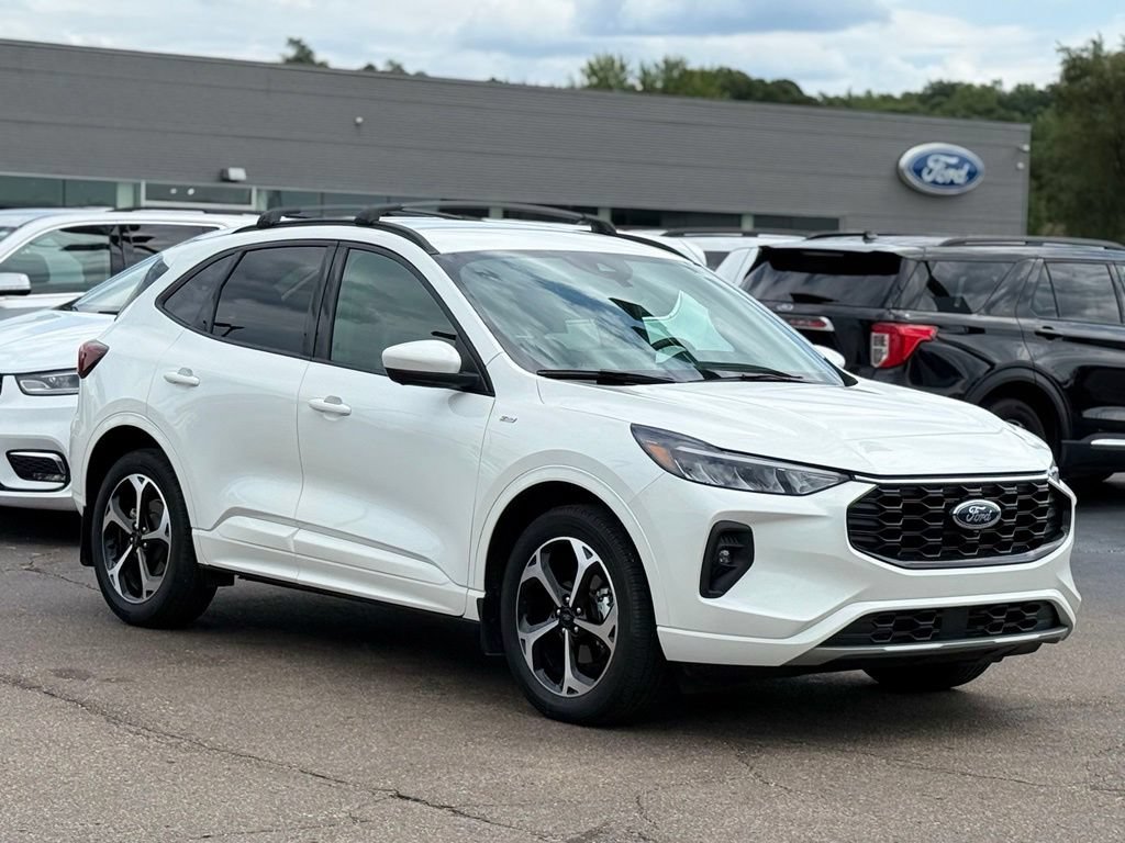 Certified 2023 Ford Escape ST-Line Select w/ Tech Pack #2 AWD/4WD image 27