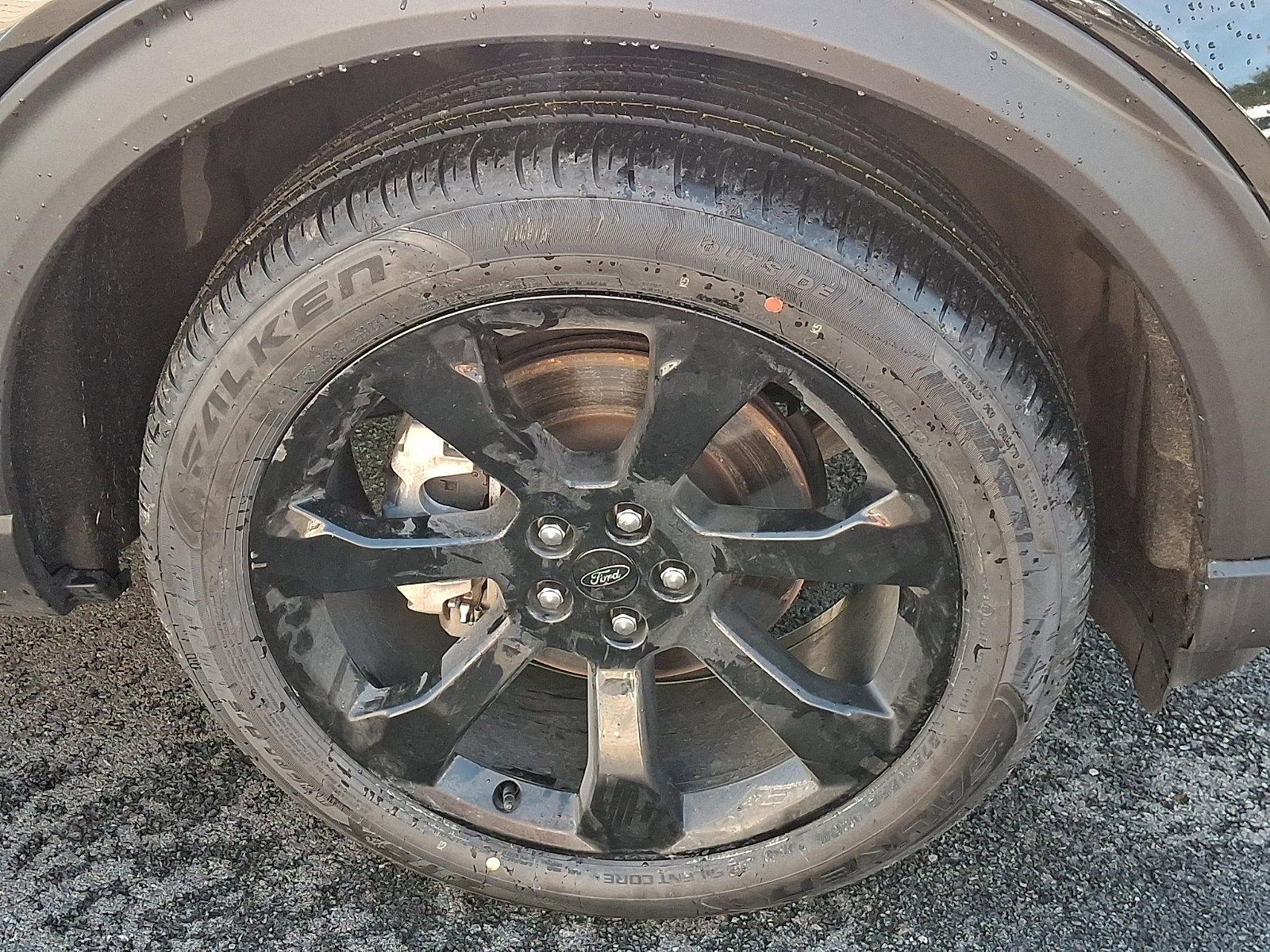 Certified 2023 Ford Explorer ST-Line w/ Class IV Trailer Tow Package AWD/4WD image 9