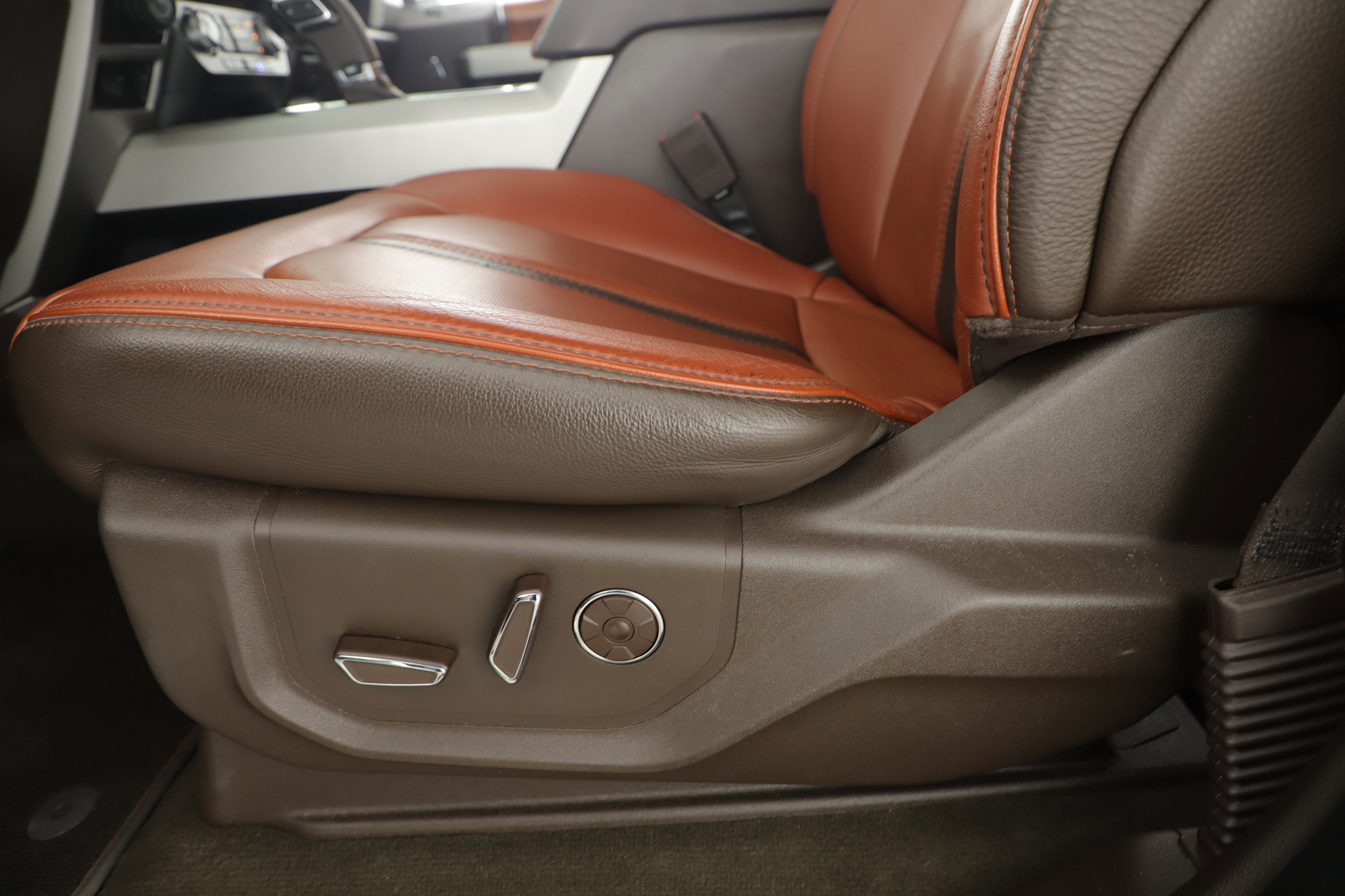 Certified 2020 Ford F150 King Ranch w/ Equipment Group 601A Luxury image 11