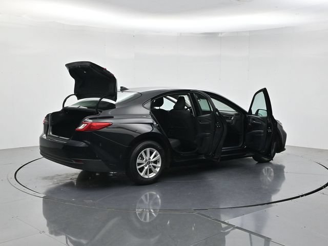 Used 2025 Toyota Camry LE FWD image 49