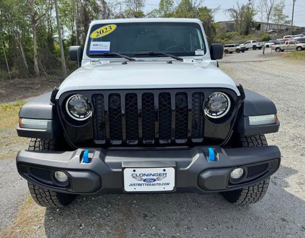 Used 2023 Jeep Wrangler Unlimited w/ Cold Weather Group AWD/4WD image 2