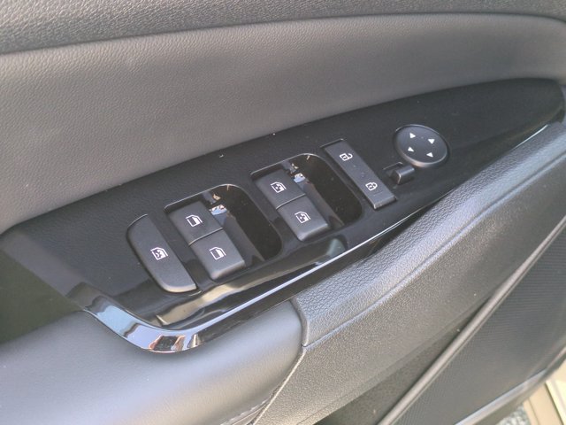Used 2023 Kia Sportage X-Line AWD/4WD image 14