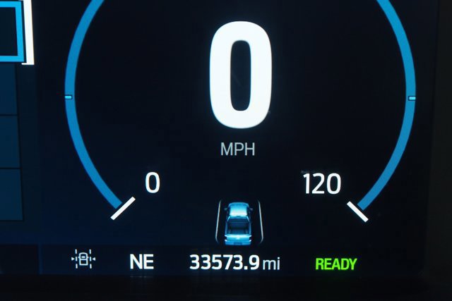 Certified 2022 Ford F150 Lariat w/ Equipment Group 502A High image 31