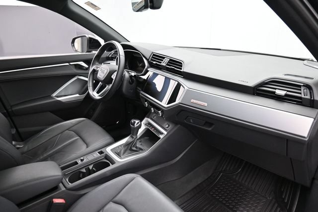 Used 2023 Audi Q3 2.0T Premium Plus AWD/4WD image 34