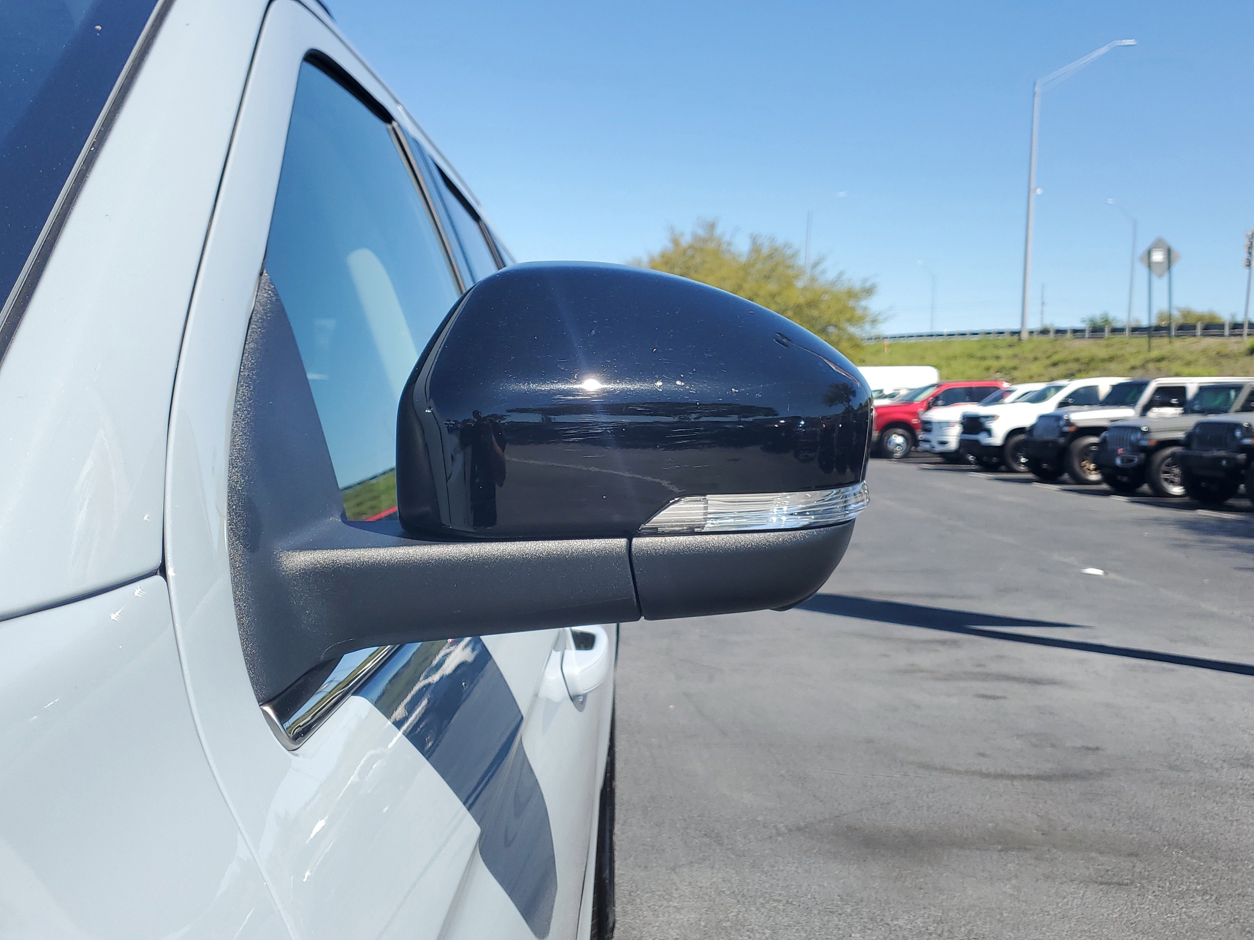 Certified 2025 Ford Expedition Max Platinum image 7