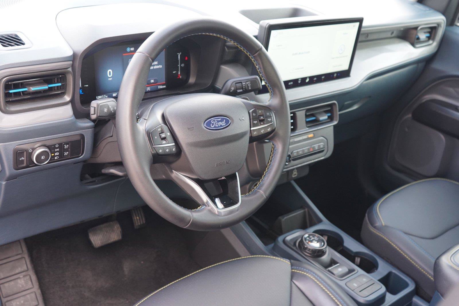 Certified 2025 Ford Maverick Lobo AWD/4WD image 9