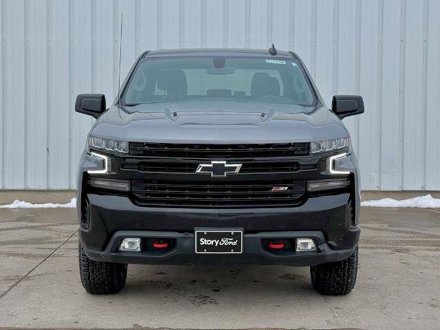Used 2022 Chevrolet Silverado 1500 LT Trail Boss w/ LPO, Dark Essentials Package image 9