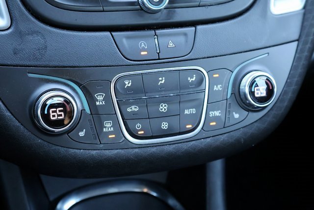 Used 2024 Chevrolet Malibu LT image 31