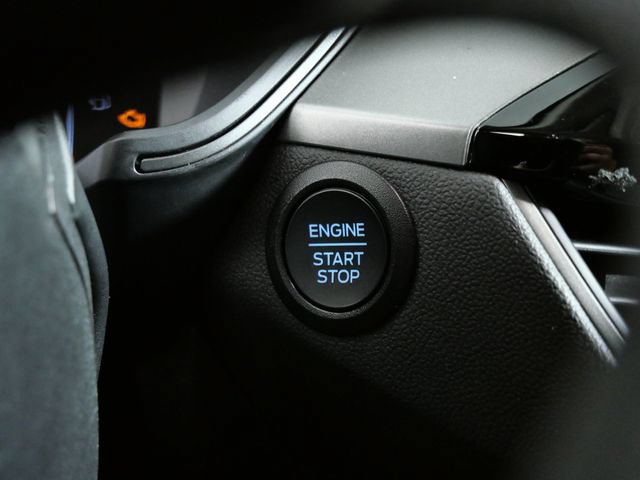 Certified 2025 Ford Escape Active AWD/4WD image 26