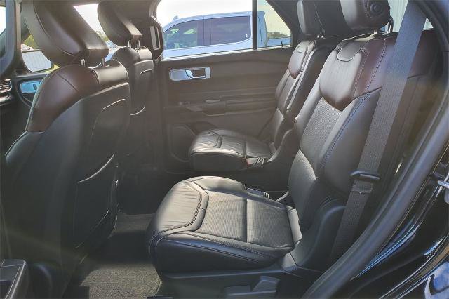 Certified 2020 Ford Explorer Platinum w/ Premium Technology Package image 26