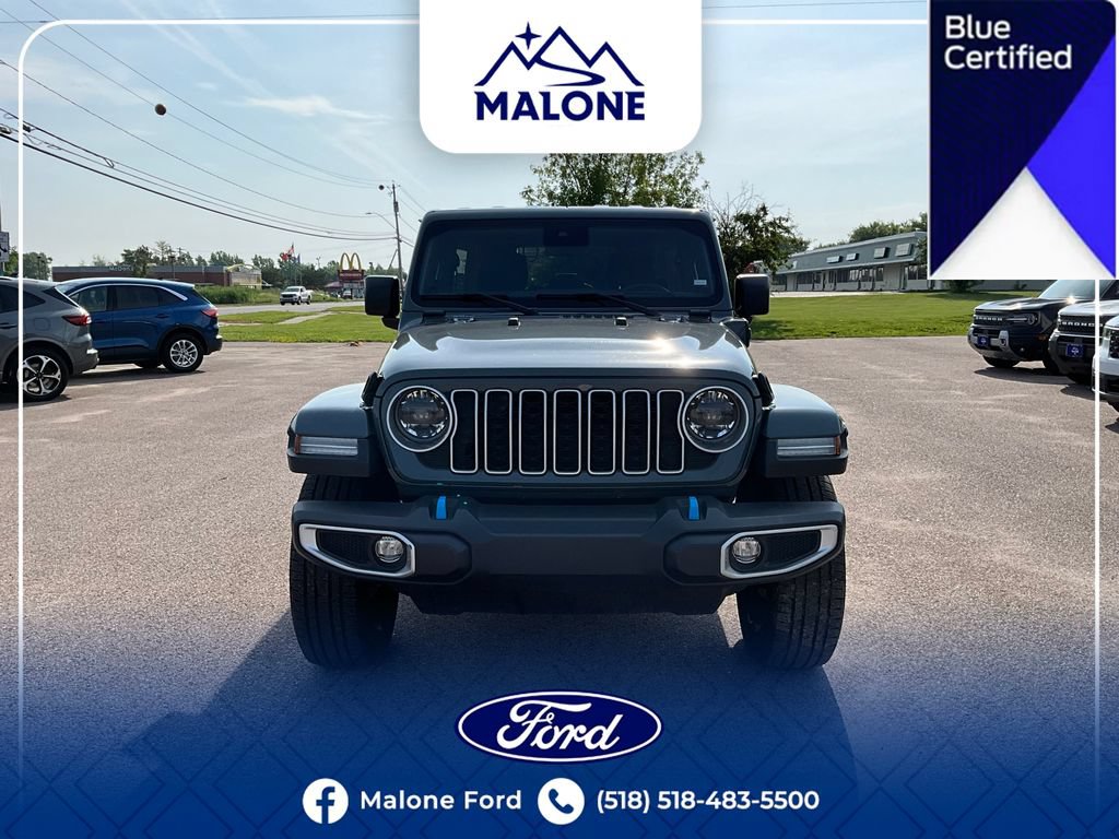 Used 2024 Jeep Wrangler Unlimited Sahara AWD/4WD image 11