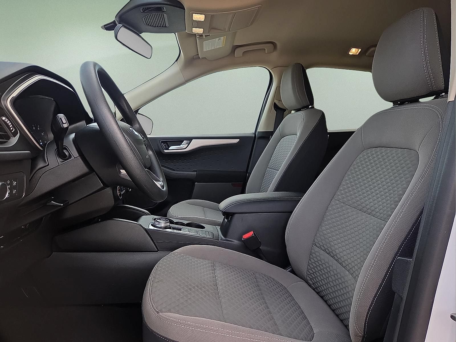 Certified 2020 Ford Escape SE FWD image 14
