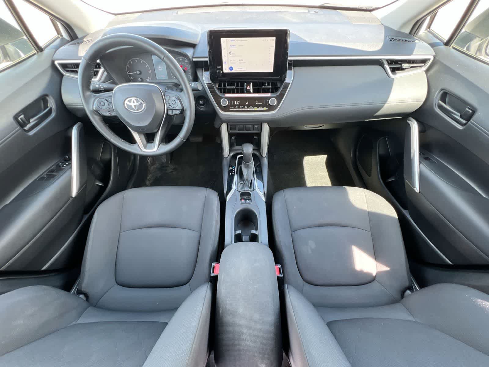Used 2024 Toyota Corolla Cross LE FWD image 15