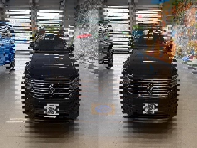 Used 2024 Volkswagen Tiguan SE image 10