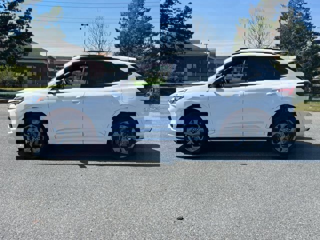 Certified 2023 Ford Escape ST-Line image 2