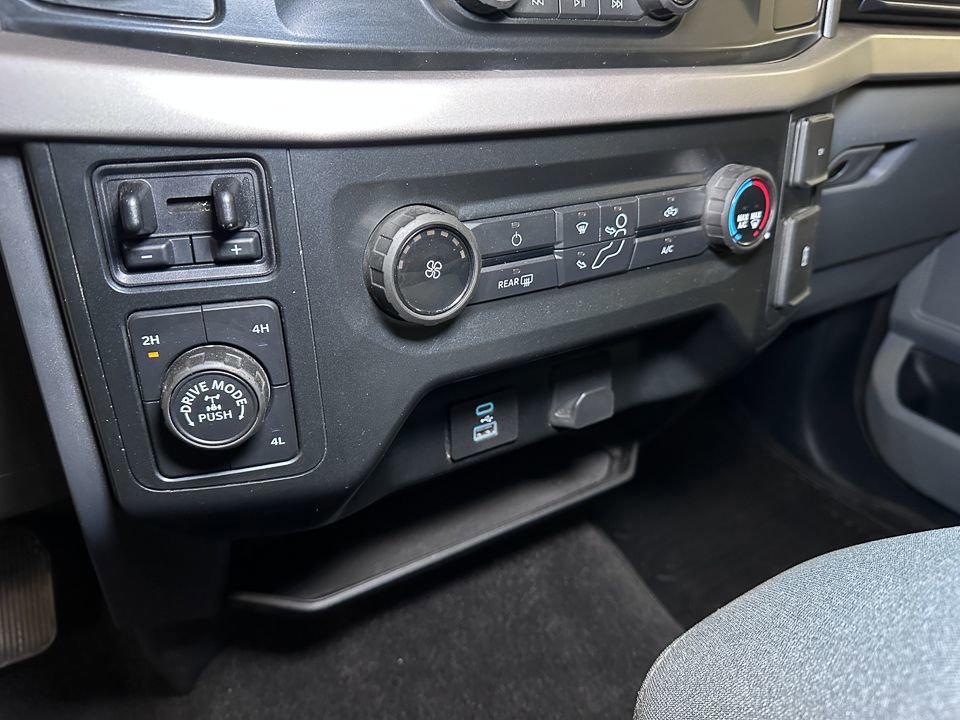 Certified 2022 Ford F150 XLT w/ XTR Package image 42