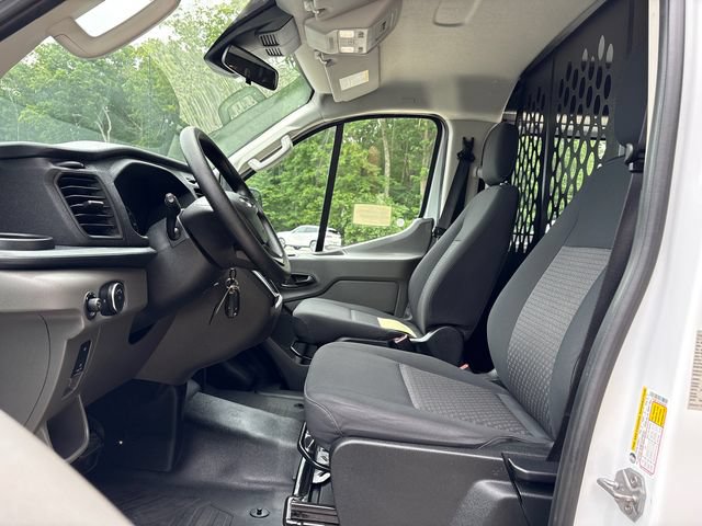 Certified 2025 Ford Transit 250 Low Roof w/ Exterior Upgrade Package RWD image 33