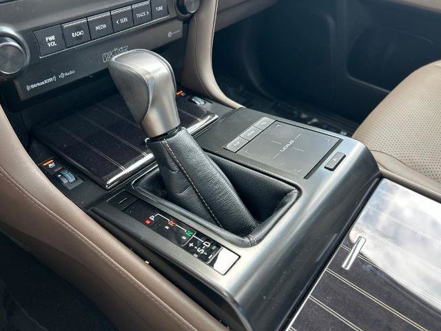 Used 2023 Lexus GX 460 Luxury w/ Sport Design Package AWD/4WD image 36