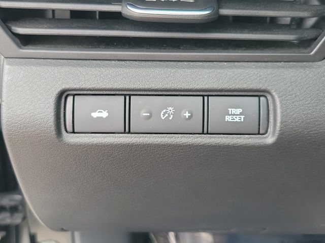 Used 2023 Nissan Altima 2.5 SV FWD image 23