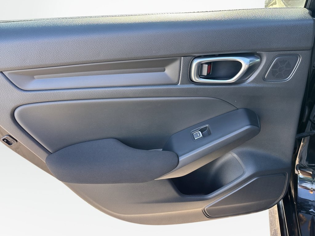 Used 2025 Honda Civic Sport image 19