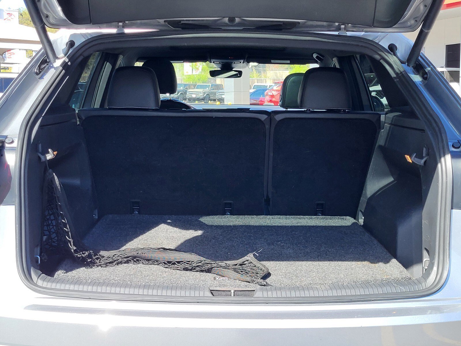 Used 2020 Volkswagen Atlas Cross Sport SEL image 29