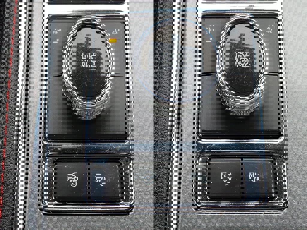 Certified 2020 Ford Expedition Limited w/ Equipment Group 303A image 21