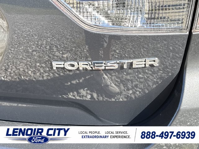 Used 2024 Subaru Forester Premium AWD/4WD image 11