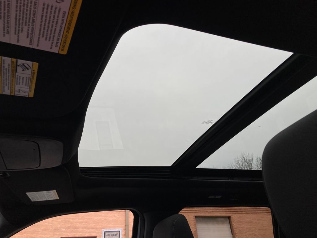 Certified 2022 Ford F150 XLT w/ Equipment Group 302A High image 26