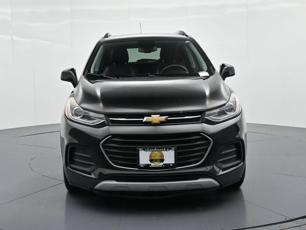 Used 2017 Chevrolet Trax LT w/ Driver Confidence Package FWD image 3