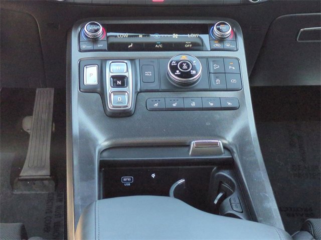 Used 2025 Hyundai Palisade Calligraphy image 19