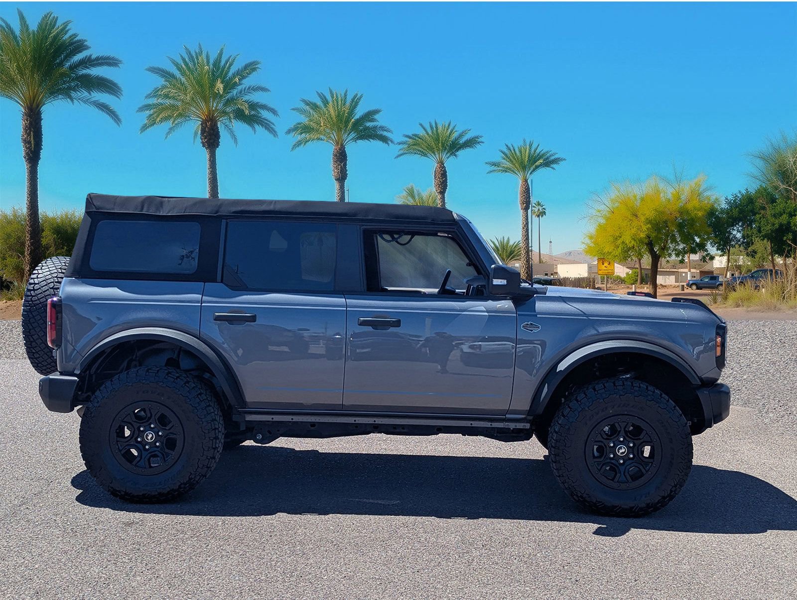 Certified 2023 Ford Bronco Wildtrak AWD/4WD image 6