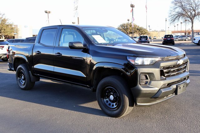 Used 2024 Chevrolet Colorado W/T image 10