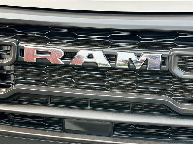 Used 2024 RAM ProMaster 2500 w/ Convenience Group FWD image 28