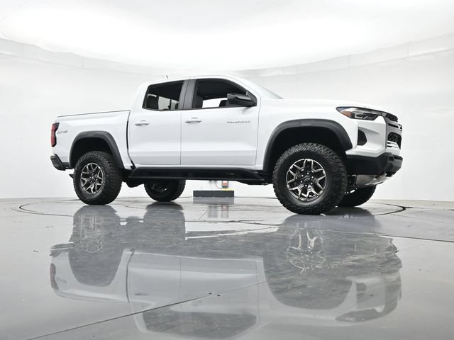 Used 2026 Chevrolet Colorado ZR2 AWD/4WD image 35