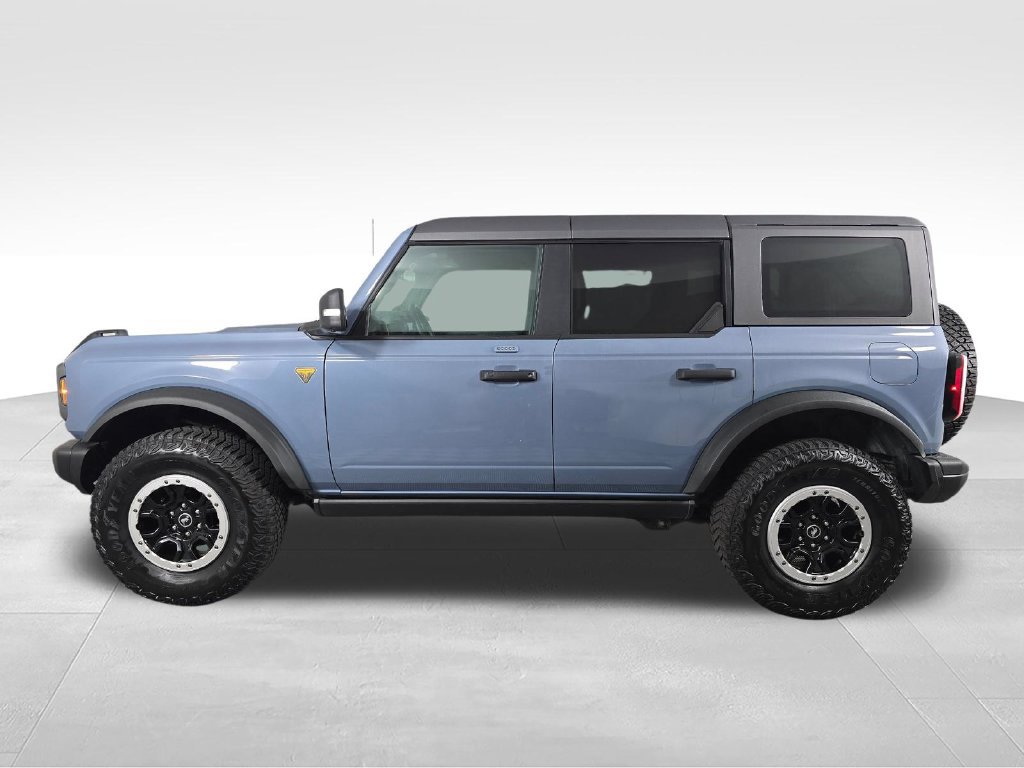 Certified 2023 Ford Bronco Badlands w/ Sasquatch Package AWD/4WD image 4