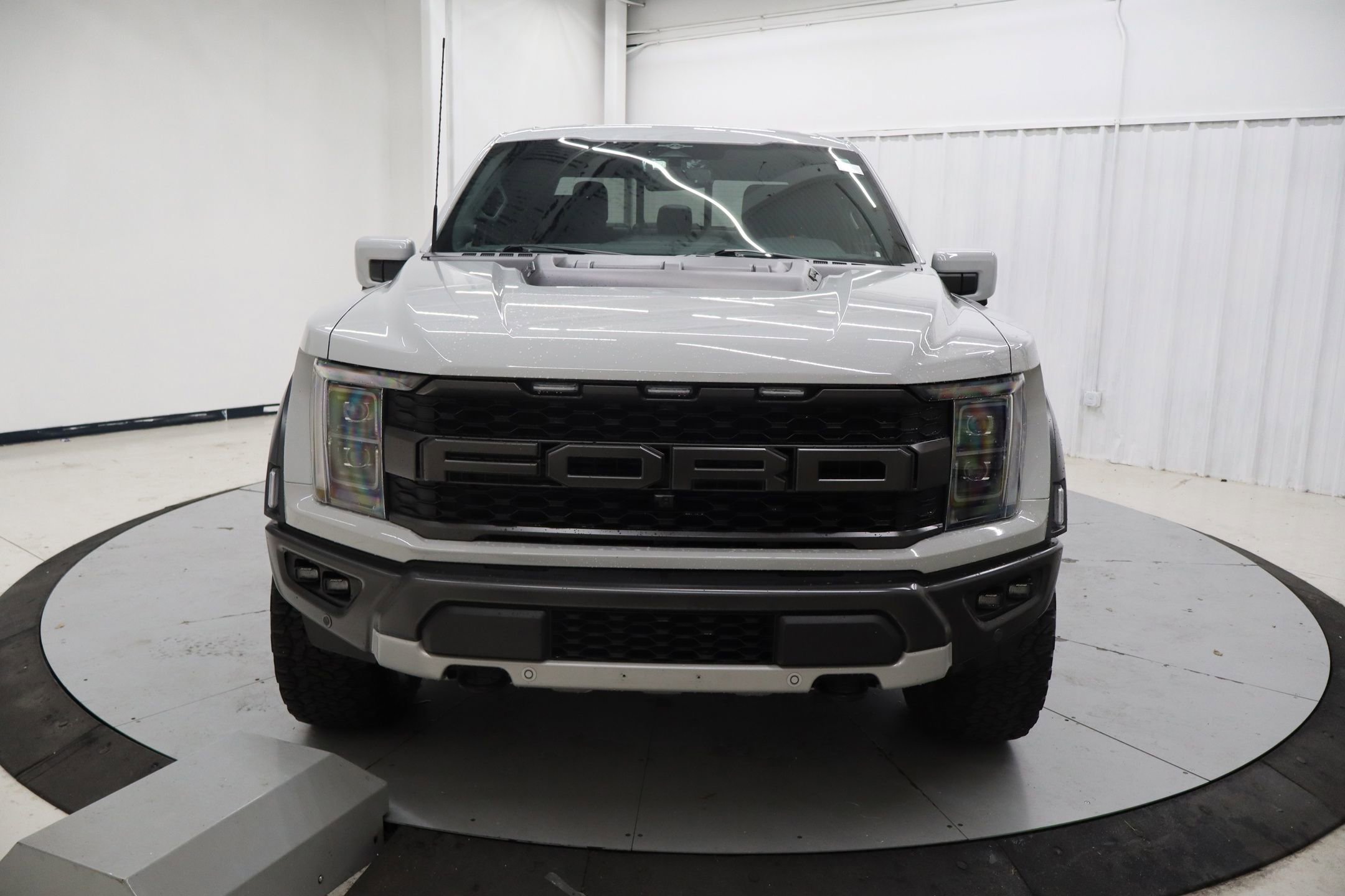 Certified 2023 Ford F150 Raptor image 9