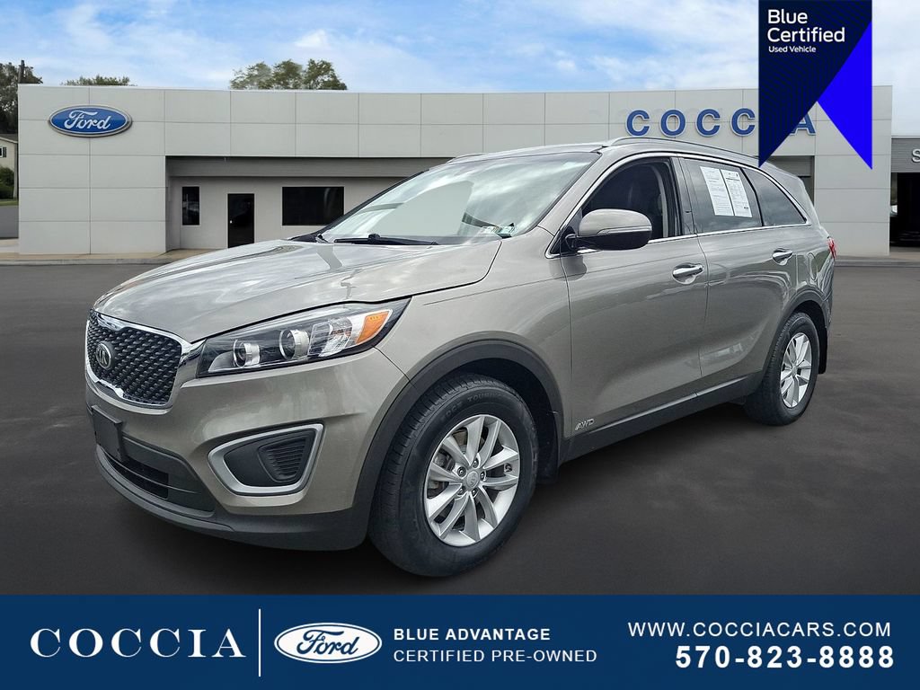 Used 2017 Kia Sorento AWD w/ LX Convenience Package
