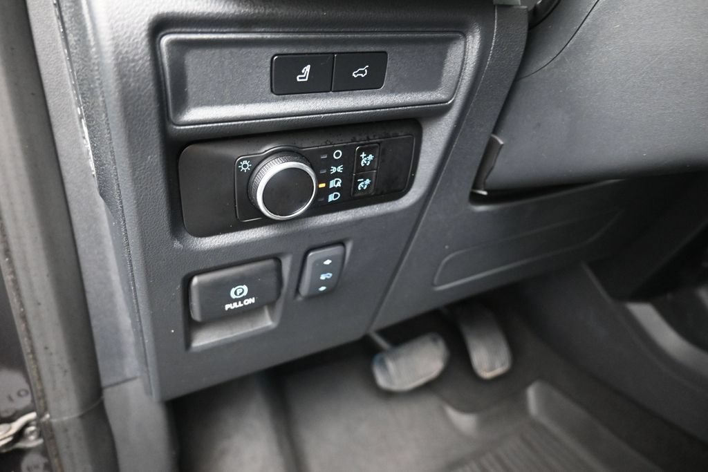 Certified 2024 Ford Expedition Max XLT RWD image 13