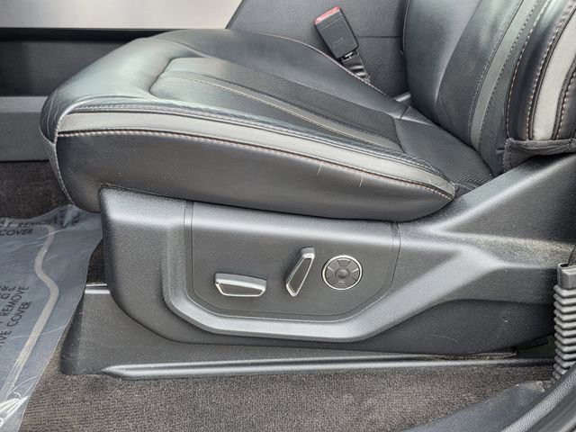 Certified 2020 Ford F150 Platinum w/ Equipment Group 701A Luxury image 14