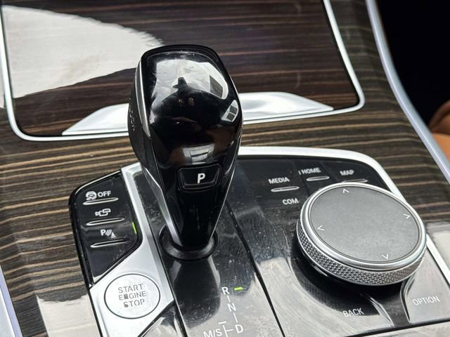 Used 2023 BMW X5 sDrive40i w/ Parking Assistance Package image 17