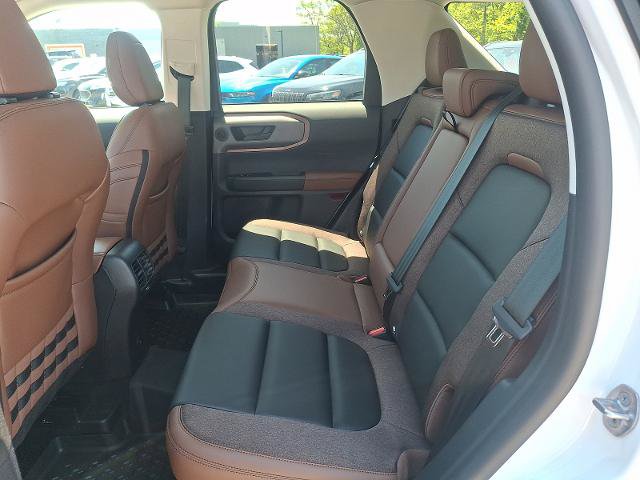 Certified 2025 Ford Bronco Sport Outer Banks w/ Outer Banks Tech Package+ AWD/4WD image 10