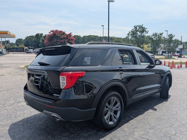 Certified 2021 Ford Explorer XLT w/ Equipment Group 202A AWD/4WD image 11