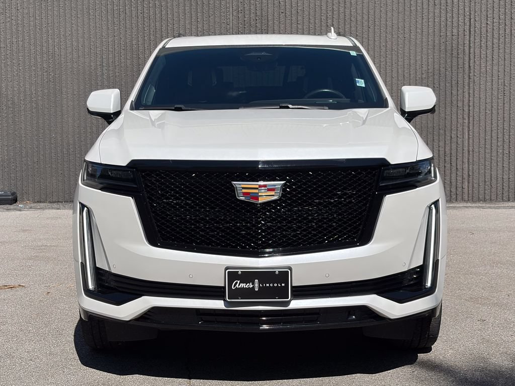 Used 2022 Cadillac Escalade Sport Platinum AWD/4WD image 4