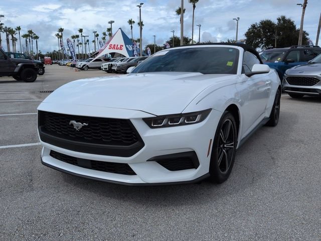 Certified 2024 Ford Mustang Convertible RWD image 8