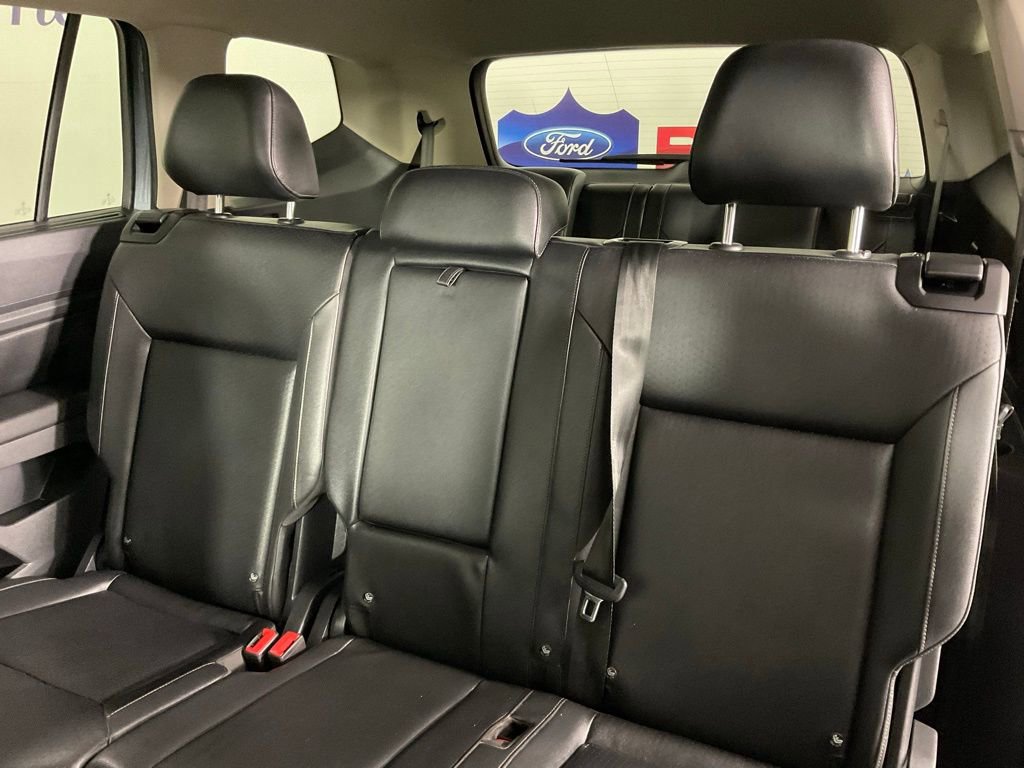 Used 2019 Volkswagen Atlas SE FWD image 16