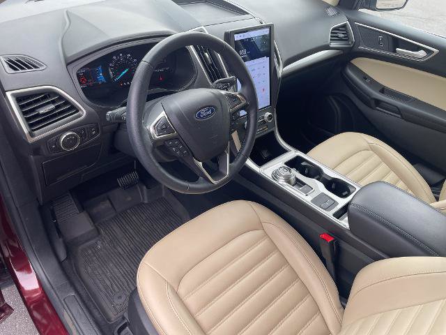 Certified 2024 Ford Edge SEL w/ Convenience Package AWD/4WD image 10