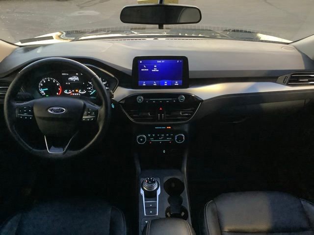 Certified 2020 Ford Escape SEL image 11