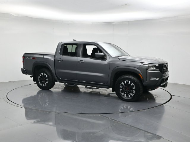 Used 2023 Nissan Frontier PRO-4X w/ Pro Convenience Package AWD/4WD image 3