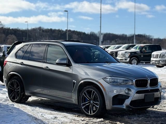 Used 2017 BMW X5 M image 11