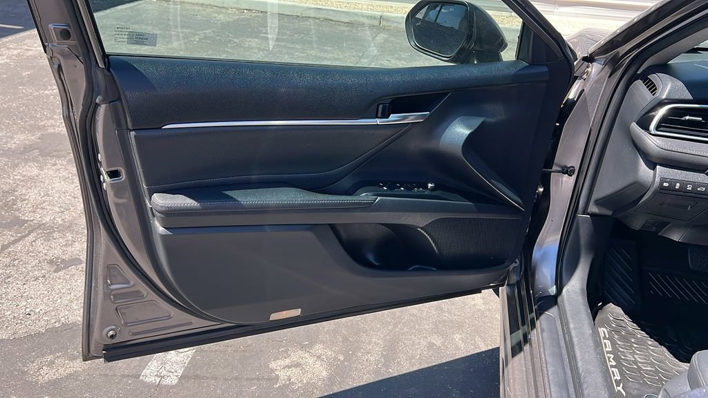 Used 2018 Toyota Camry XSE w/ Audio Package FWD image 13